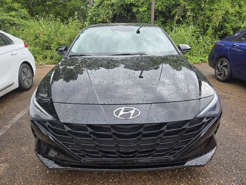 Certified 2023 Hyundai Elantra SEL FWD image 6