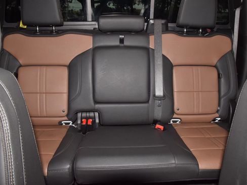 Used 2024 Chevrolet Silverado 3500 High Country w/ High Country Premium Package AWD/4WD image 20