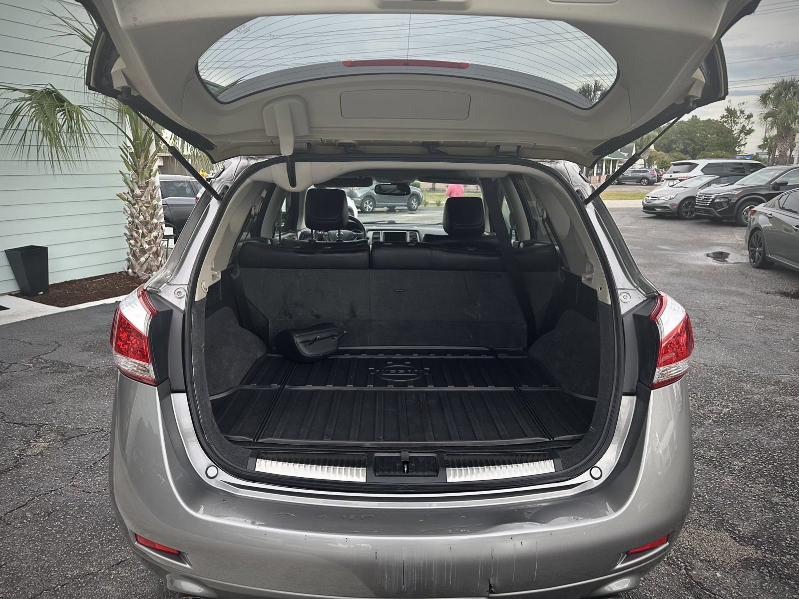 Used 2012 Nissan Murano LE w/ Platinum Pkg FWD image 6