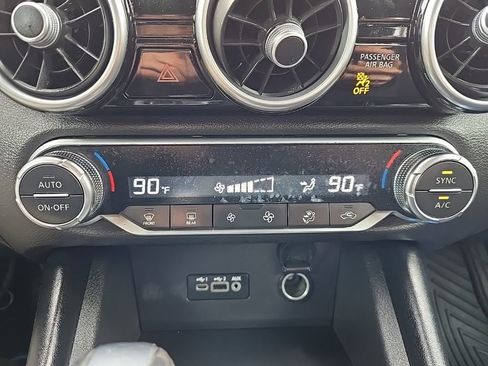 Used 2021 Nissan Sentra SR image 25