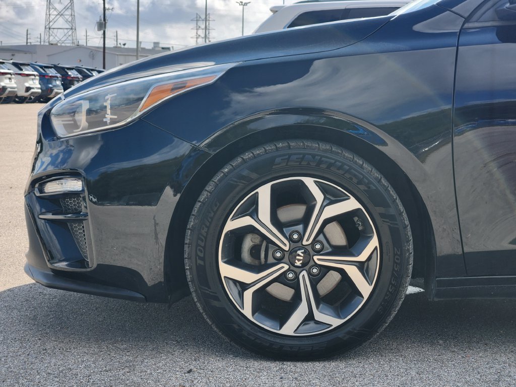 Used 2020 Kia Forte LXS FWD image 6