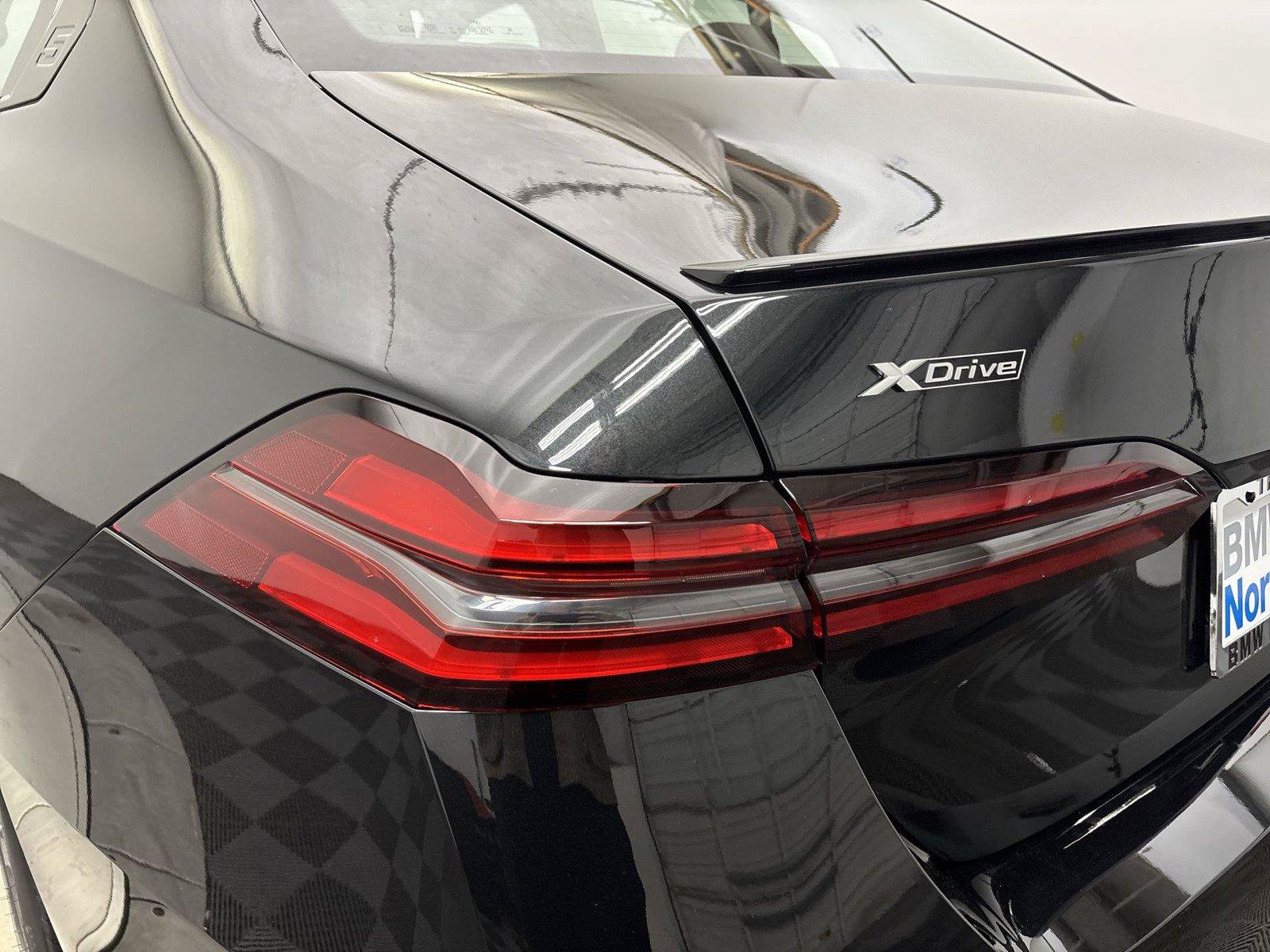 New 2027 BMW 530i xDrive w/ M Sport Package AWD/4WD image 19
