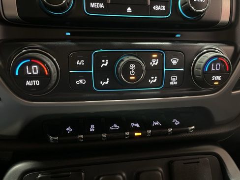 Used 2017 GMC Sierra 1500 SLT AWD/4WD image 35