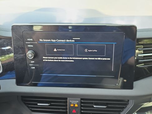 Used 2025 Volkswagen Jetta Sport FWD image 18