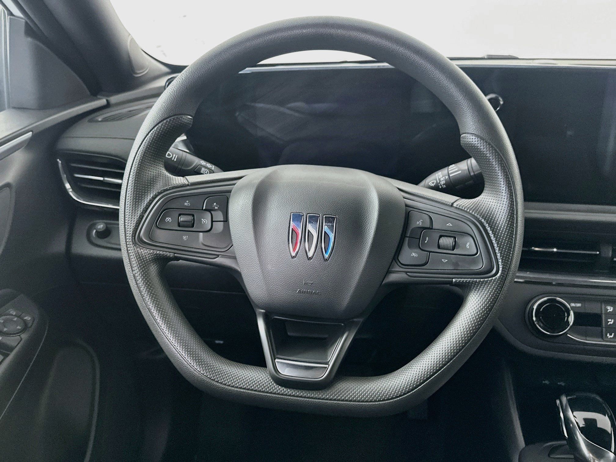 Used 2026 Buick Envista Preferred FWD image 17
