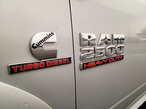 Used 2018 RAM 2500 Laramie image 19