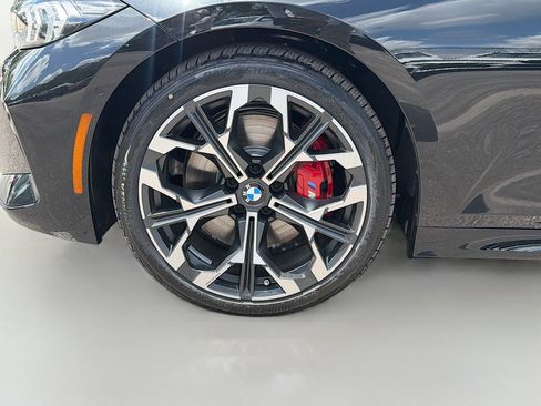New 2026 BMW 330i Sedan w/ M Sport Package RWD image 40