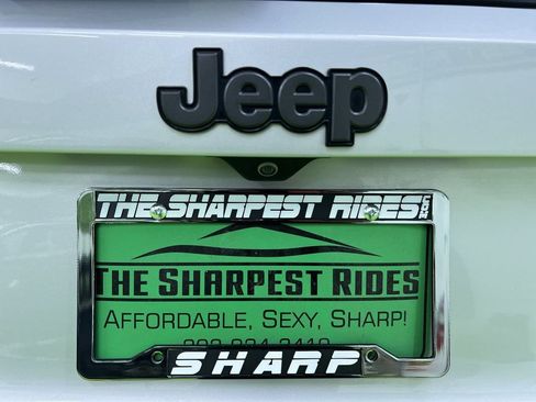 Used 2018 Jeep Renegade Trailhawk AWD/4WD image 13
