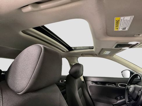 Certified 2024 Honda Civic EX image 18