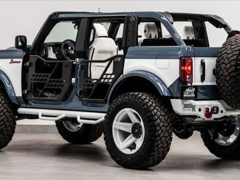 Used 2025 Ford Bronco 4-Door image 32