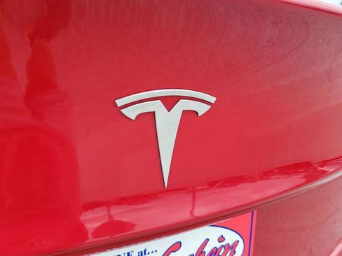 Used 2022 Tesla Model 3 Base image 31