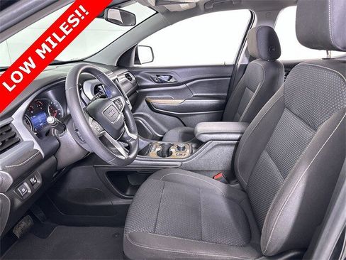 Used 2021 GMC Acadia SLE w/ Driver Convenience Package image 20