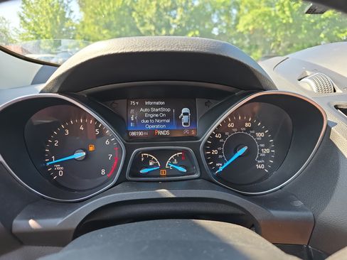Used 2018 Ford Escape SE w/ SE Sport Appearance Package AWD/4WD image 20