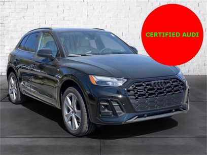Used 2025 Audi Q5 2.0T Premium w/ Convenience Plus Package