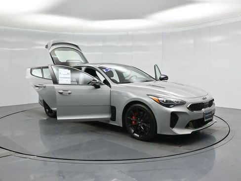 Used 2022 Kia Stinger GT2 w/ Scorpion Package image 32