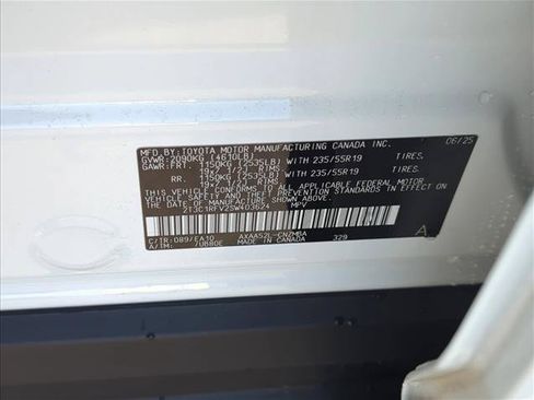 Certified 2025 Toyota RAV4 XLE Premium FWD image 24