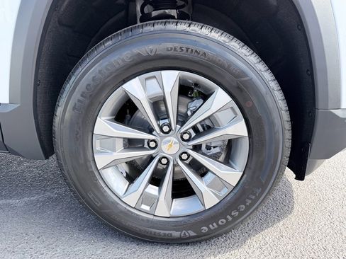 New 2026 Chevrolet Equinox LT image 30