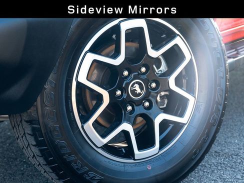 Used 2023 Ford Bronco Outer Banks image 9