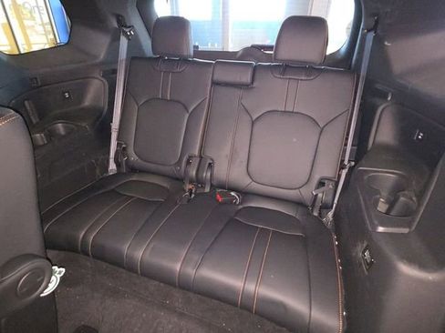 Used 2025 Honda Pilot TrailSport image 24