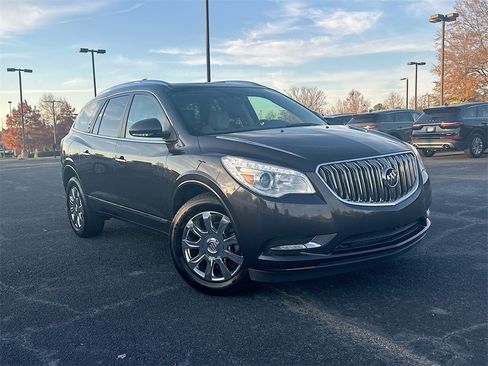 Used 2017 Buick Enclave Premium image 1