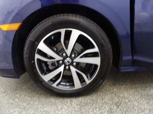 Used 2018 Honda Odyssey Elite image 19