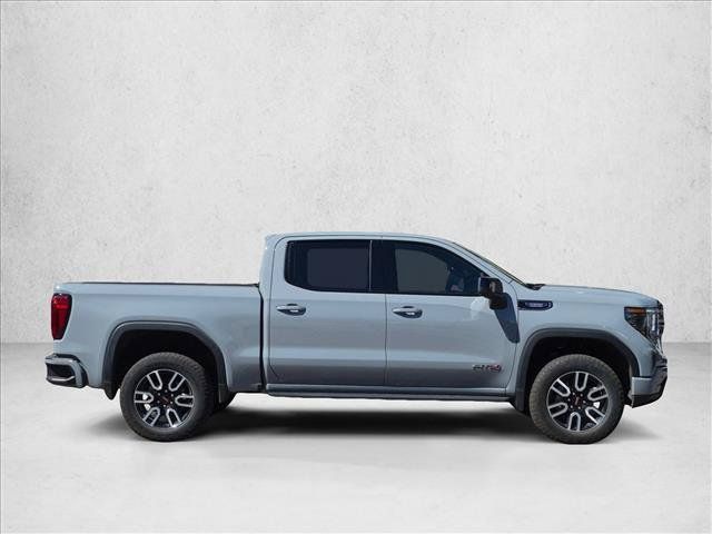 Used 2025 GMC Sierra 1500 AT4 w/ AT4 Premium Package AWD/4WD image 4