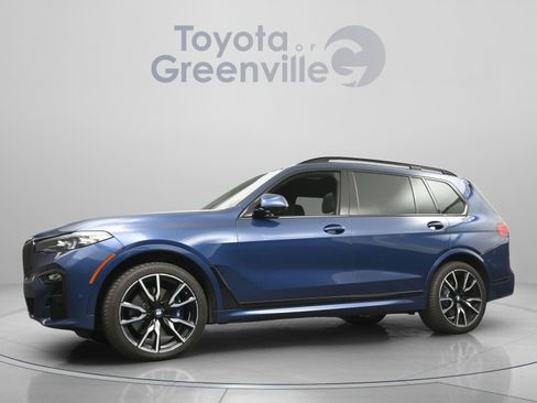 Used 2019 BMW X7 xDrive50i w/ M Sport Package AWD/4WD image 4