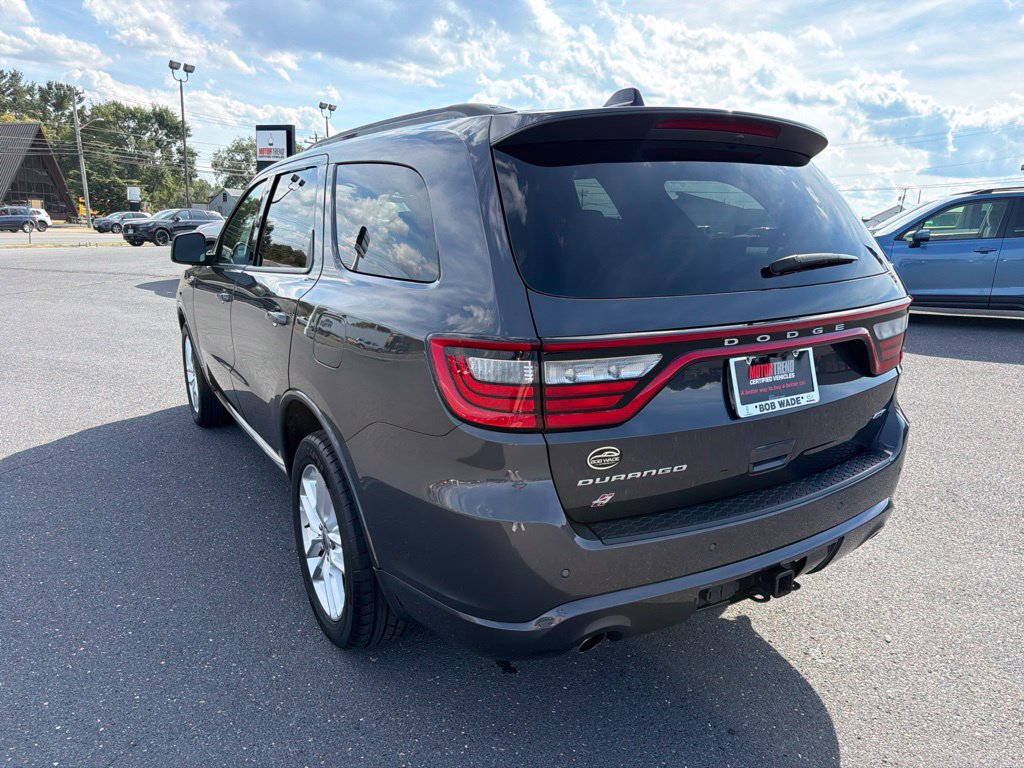 Used 2024 Dodge Durango GT AWD/4WD image 3