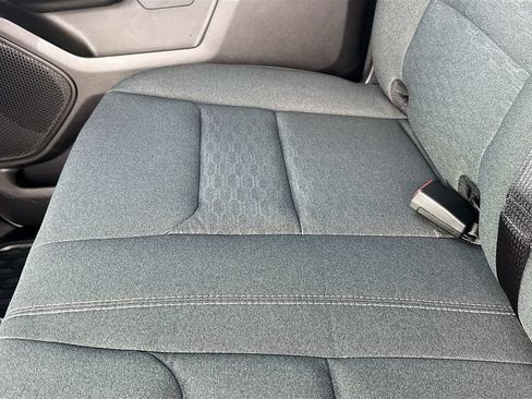 New 2026 RAM 1500 Express AWD/4WD image 27