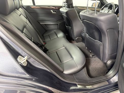 Used 2014 Mercedes-Benz E 350 4MATIC Sedan image 17