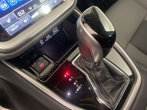 Certified 2025 Subaru Outback Onyx Edition XT image 17