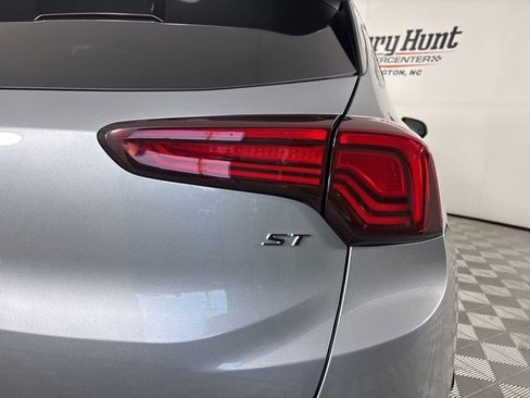 Used 2024 Buick Encore GX Sport Touring w/ Comfort Package image 33