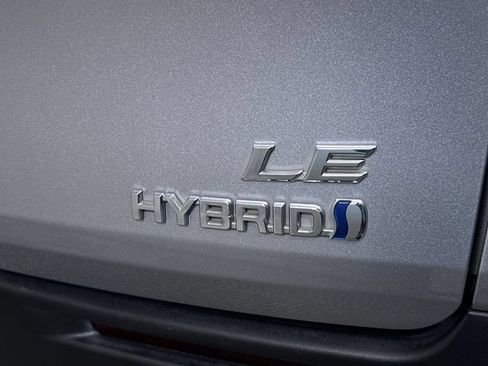 Used 2021 Toyota Sienna LE FWD image 33