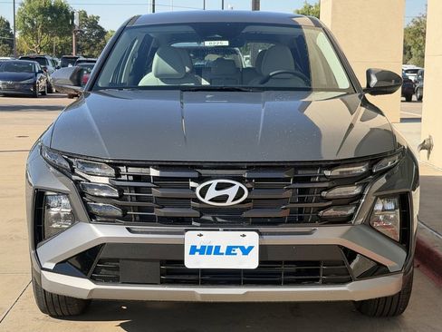 New 2026 Hyundai Tucson SE image 8