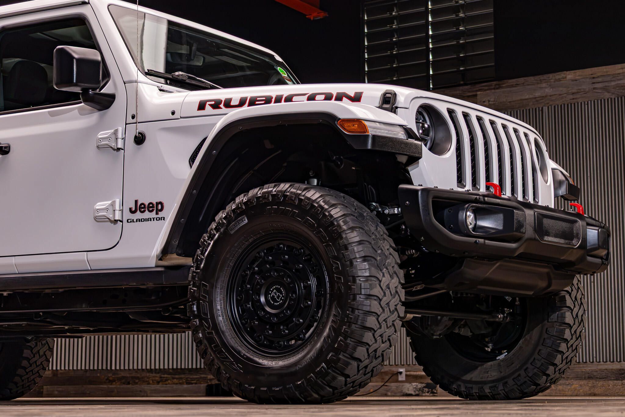 Used 2022 Jeep Gladiator Rubicon w/ LED Lighting Group AWD/4WD image 11