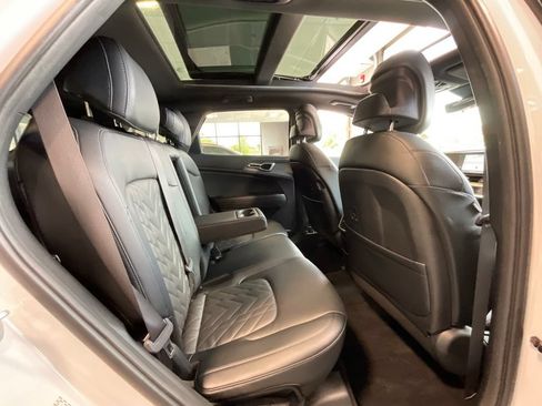 Used 2025 Kia Sportage X-Line w/ Premium Package AWD/4WD image 21