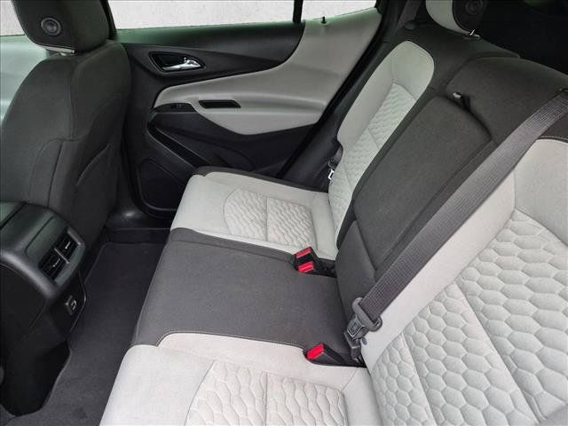 Used 2020 Chevrolet Equinox LS FWD image 25