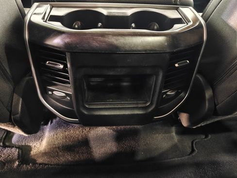 Used 2020 RAM 1500 Big Horn AWD/4WD image 31