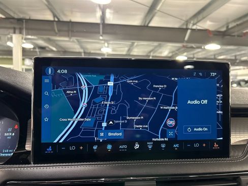 Certified 2023 Lincoln Corsair AWD w/ Equipment Group 101A image 15