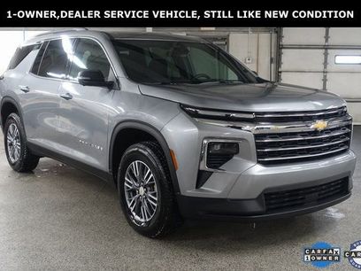 Used 2025 Chevrolet Traverse LT w/ Driver Confidence Package