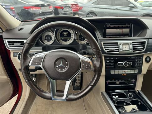 Used 2015 Mercedes-Benz E 350 4MATIC Wagon image 16