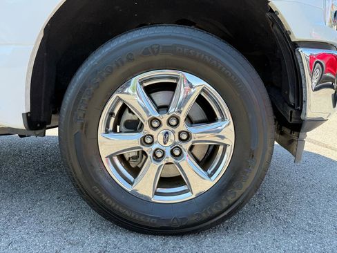 Used 2019 Ford F150 XLT w/ Equipment Group 302A Luxury AWD/4WD image 42