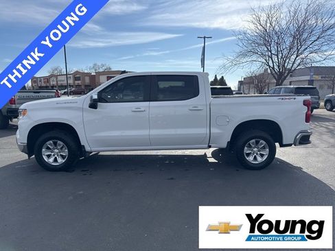Used 2024 Chevrolet Silverado 1500 LT w/ Leather Package image 4