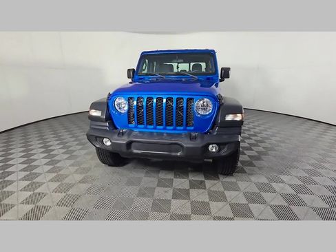 Used 2020 Jeep Gladiator Sport AWD/4WD image 49