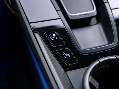 Used 2023 Porsche 911 Carrera GTS image 27