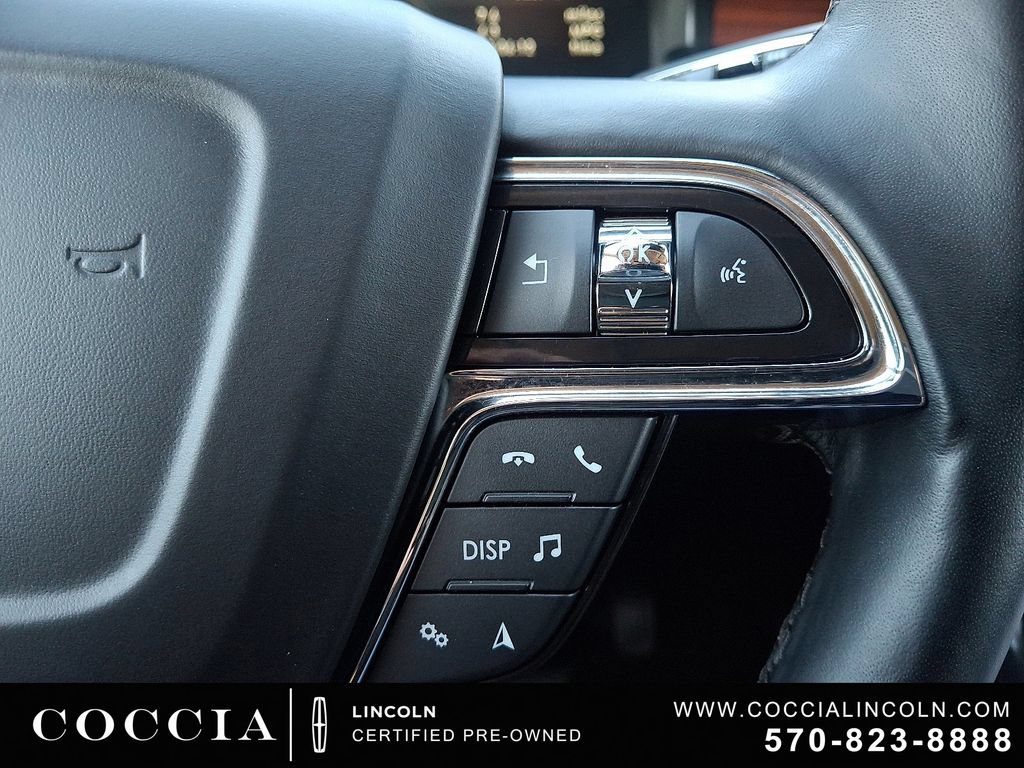 Used 2023 Lincoln Nautilus Reserve AWD/4WD image 23
