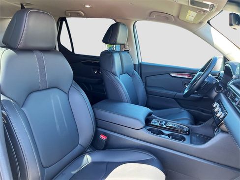 Used 2024 Honda Pilot EX-L image 28
