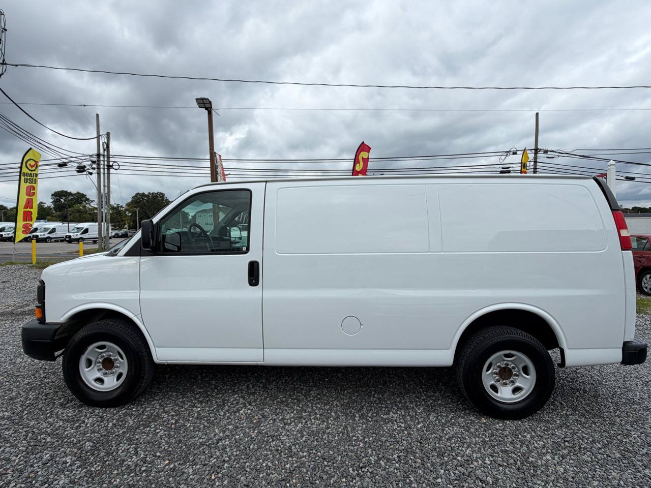 Used 2014 GMC Savana 2500 RWD image 5
