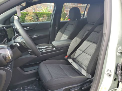 New 2026 Chevrolet Equinox LT w/ Midnight Edition image 16