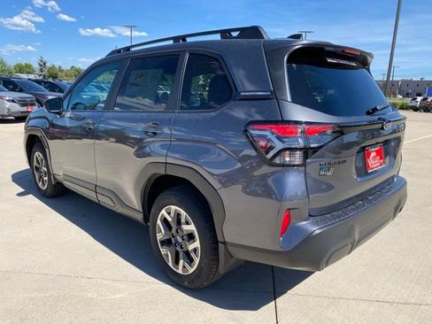 New 2026 Subaru Forester Premium AWD/4WD image 3